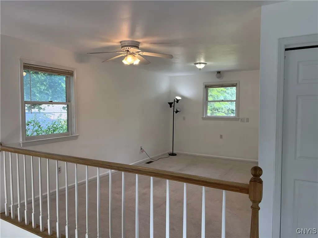 119 1/2 Dewey Avenue, Dewitt, New York 13066, De Witt, New York 13066, 3 Bedrooms Bedrooms, 9 Rooms Rooms,1 BathroomBathrooms,Residential,Closed,119 1/2 Dewey Avenue, Dewitt, New York 13066,S1611863