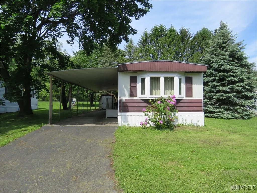 1042 Wish Circle Road, Marilla, New York 14052, Marilla, New York 14052, 2 Bedrooms Bedrooms, 7 Rooms Rooms,2 BathroomsBathrooms,Residential,For Sale,1042 Wish Circle Road, Marilla, New York 14052,B1611023