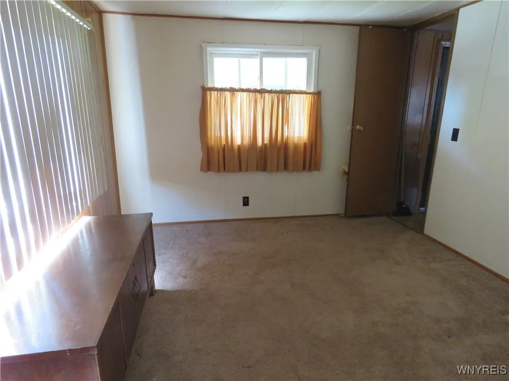 1042 Wish Circle Road, Marilla, New York 14052, Marilla, New York 14052, 2 Bedrooms Bedrooms, 7 Rooms Rooms,2 BathroomsBathrooms,Residential,For Sale,1042 Wish Circle Road, Marilla, New York 14052,B1611023