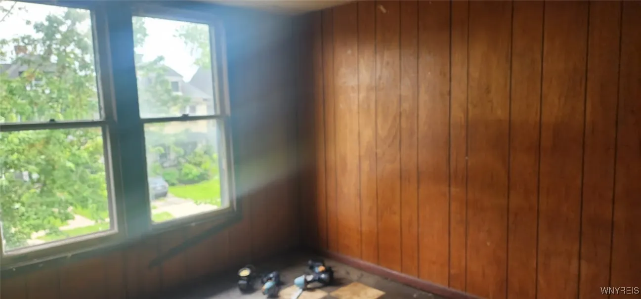 208 Lockwood Avenue, Buffalo, New York 14220, Buffalo, New York 14220, 4 Bedrooms Bedrooms, 10 Rooms Rooms,1 BathroomBathrooms,Residential,Closed,208 Lockwood Avenue, Buffalo, New York 14220,B1611891
