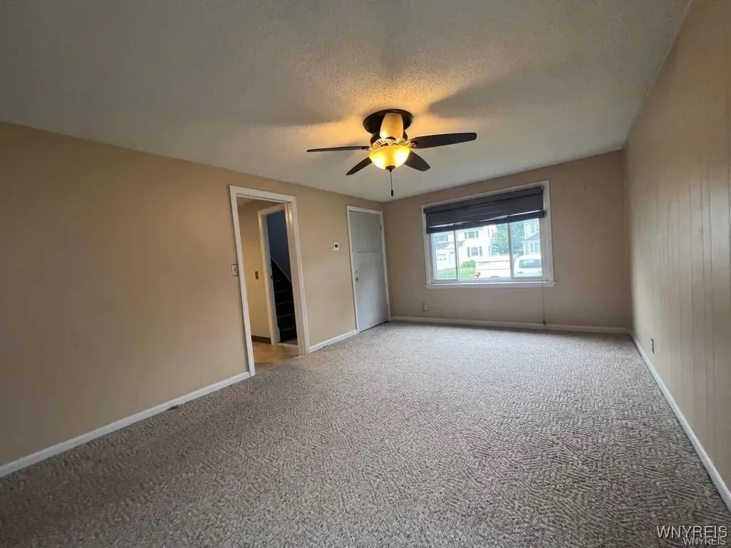 103 Kimberly Avenue, Buffalo, New York 14220, Buffalo, New York 14220, 4 Bedrooms Bedrooms, ,2 BathroomsBathrooms,Residential,Closed,103 Kimberly Avenue, Buffalo, New York 14220,B1612011