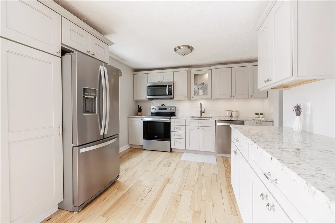 343 Squire Dale Lane, Greece, New York 14612, Greece, New York 14612, 3 Bedrooms Bedrooms, 7 Rooms Rooms,1 BathroomBathrooms,Residential,Closed,343 Squire Dale Lane, Greece, New York 14612,R1612026