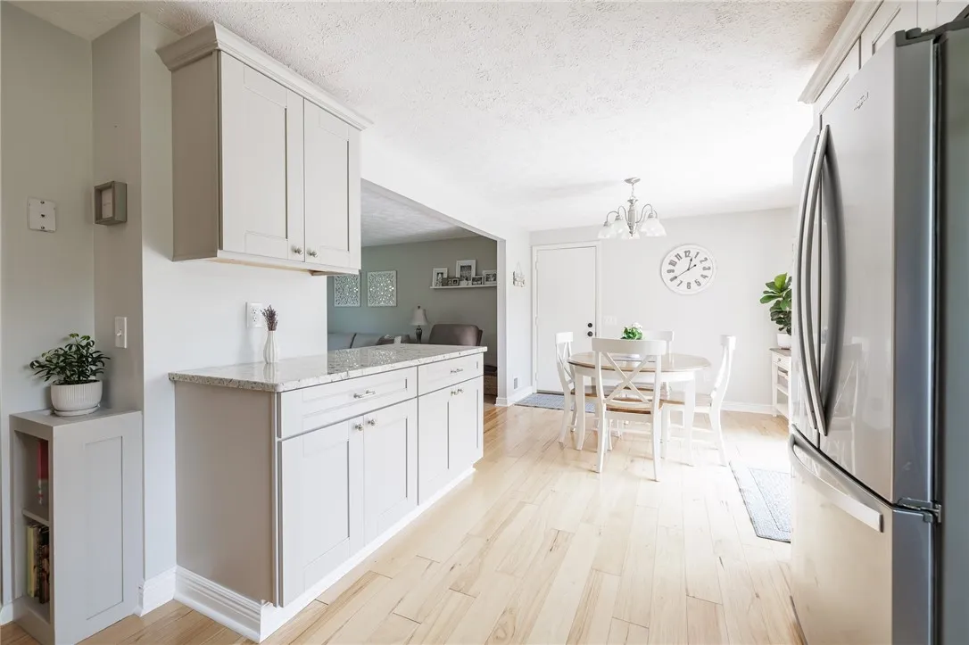 343 Squire Dale Lane, Greece, New York 14612, Greece, New York 14612, 3 Bedrooms Bedrooms, 7 Rooms Rooms,1 BathroomBathrooms,Residential,Closed,343 Squire Dale Lane, Greece, New York 14612,R1612026