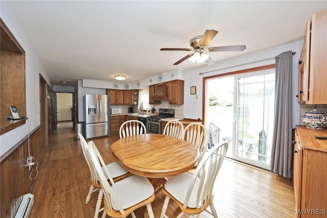 283 Summit Avenue, West Seneca, New York 14224, West Seneca, New York 14224, 4 Bedrooms Bedrooms, 8 Rooms Rooms,2 BathroomsBathrooms,Residential,Closed,283 Summit Avenue, West Seneca, New York 14224,0,B1609337