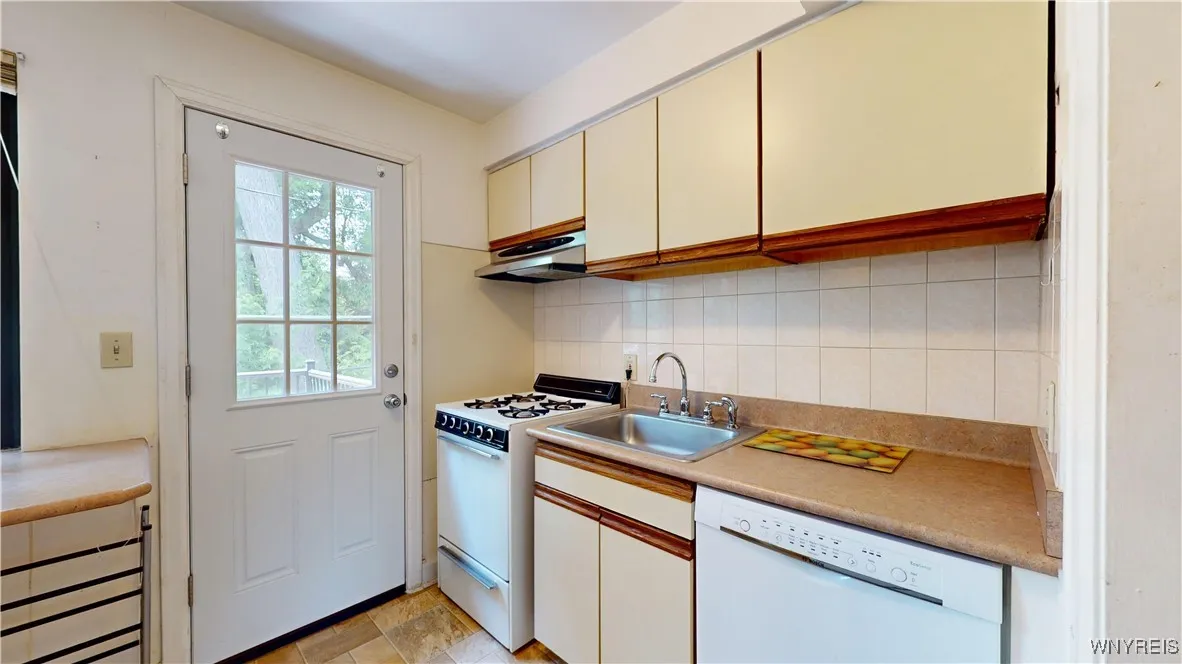 Your fully applianced kitchen