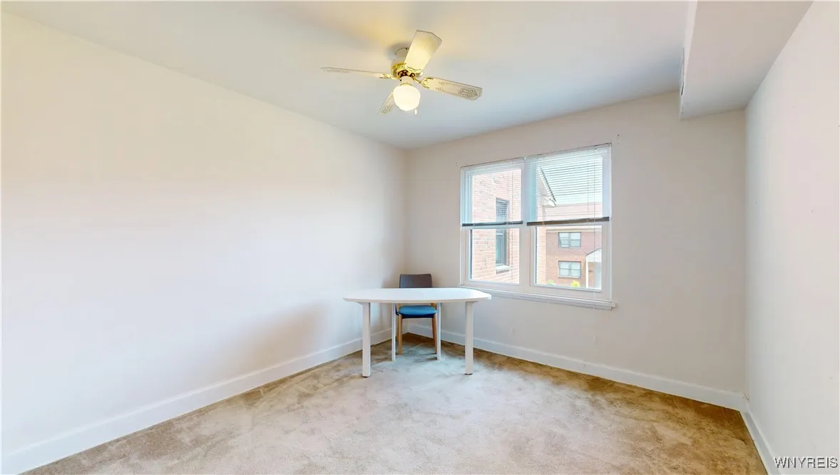 3901 Main Street 10c, Amherst, New York 14226, Amherst, New York 14226, 2 Bedrooms Bedrooms, 5 Rooms Rooms,1 BathroomBathrooms,Residential Lease,For Rent,3901 Main Street 10c, Amherst, New York 14226,B1608720