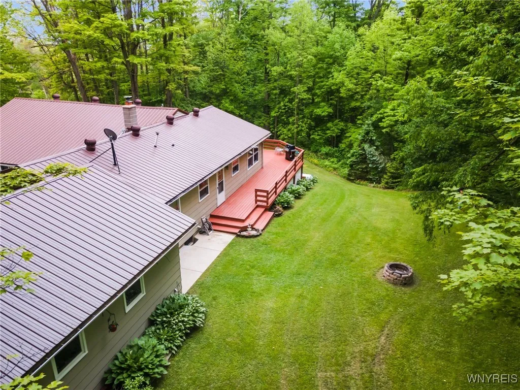 9485 Peck Hill Road, Dayton, New York 14070, Dayton, New York 14070, 3 Bedrooms Bedrooms, 8 Rooms Rooms,2 BathroomsBathrooms,Residential,Closed,9485 Peck Hill Road, Dayton, New York 14070,0,B1612009