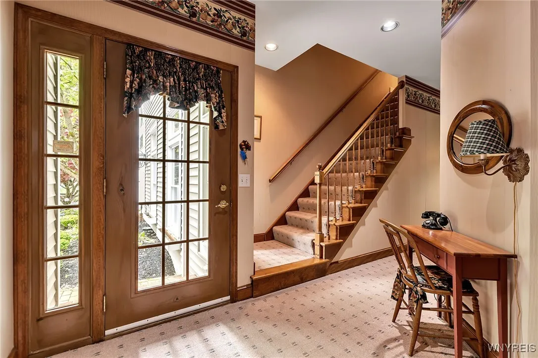 163 Roxbury Park, Amherst, New York 14051, Amherst, New York 14051, 4 Bedrooms Bedrooms, 14 Rooms Rooms,2 BathroomsBathrooms,Residential,For Sale,163 Roxbury Park, Amherst, New York 14051,B1610771