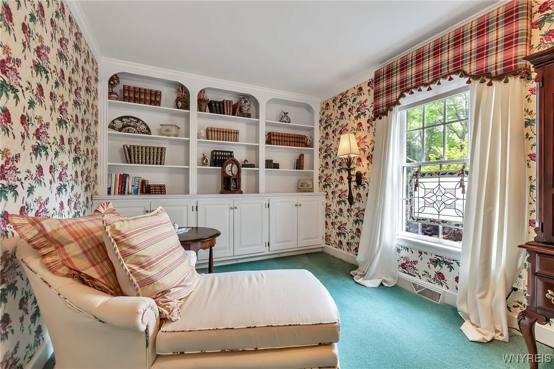 163 Roxbury Park, Amherst, New York 14051, Amherst, New York 14051, 4 Bedrooms Bedrooms, 14 Rooms Rooms,2 BathroomsBathrooms,Residential,For Sale,163 Roxbury Park, Amherst, New York 14051,B1610771