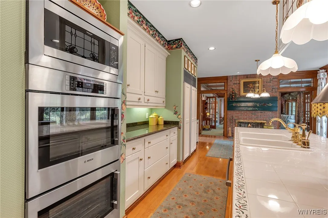 163 Roxbury Park, Amherst, New York 14051, Amherst, New York 14051, 4 Bedrooms Bedrooms, 14 Rooms Rooms,2 BathroomsBathrooms,Residential,For Sale,163 Roxbury Park, Amherst, New York 14051,B1610771