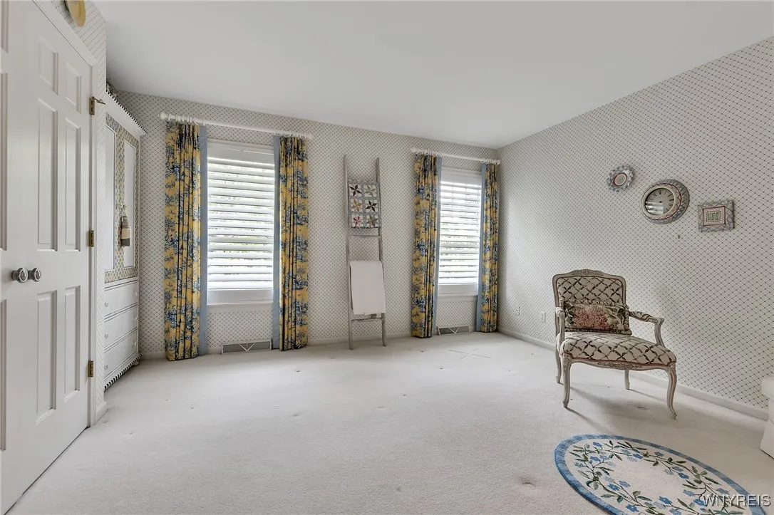 163 Roxbury Park, Amherst, New York 14051, Amherst, New York 14051, 4 Bedrooms Bedrooms, 14 Rooms Rooms,2 BathroomsBathrooms,Residential,For Sale,163 Roxbury Park, Amherst, New York 14051,B1610771