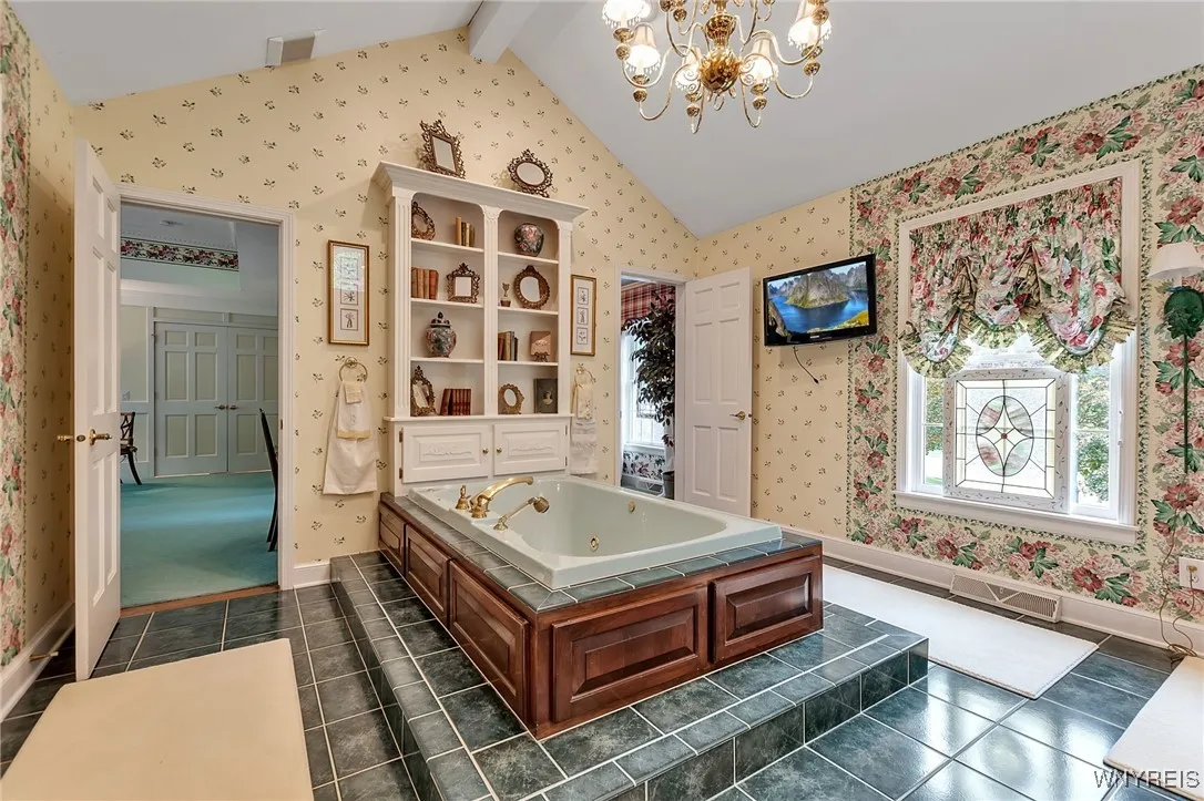 163 Roxbury Park, Amherst, New York 14051, Amherst, New York 14051, 4 Bedrooms Bedrooms, 14 Rooms Rooms,2 BathroomsBathrooms,Residential,For Sale,163 Roxbury Park, Amherst, New York 14051,B1610771