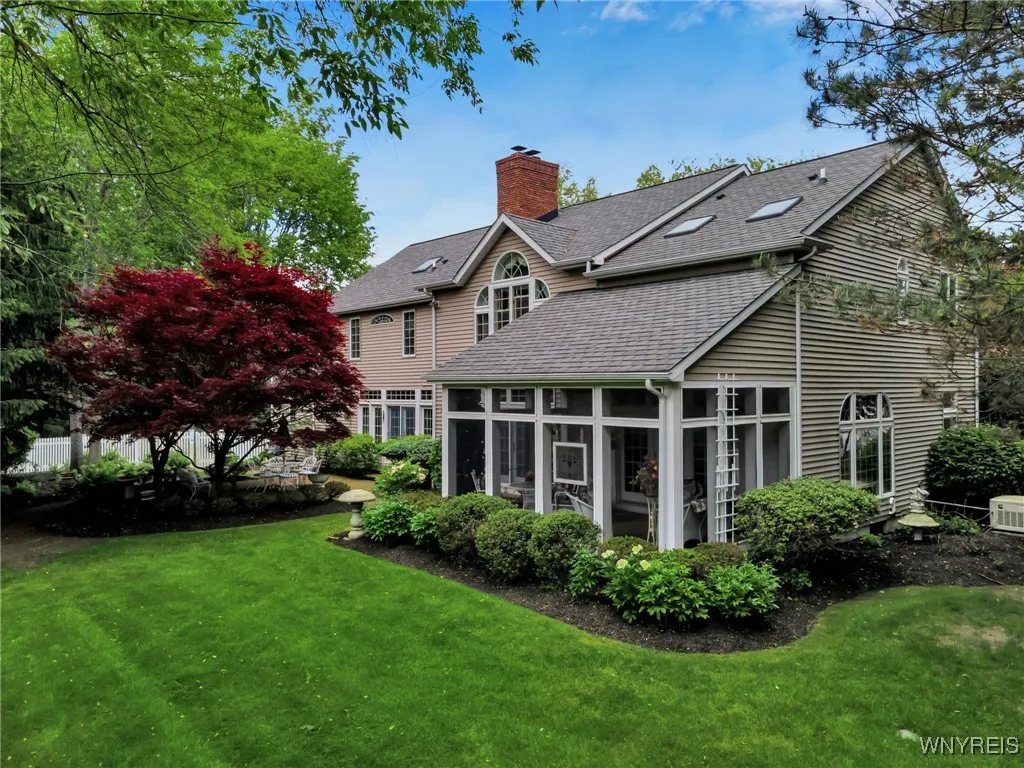 163 Roxbury Park, Amherst, New York 14051, Amherst, New York 14051, 4 Bedrooms Bedrooms, 14 Rooms Rooms,2 BathroomsBathrooms,Residential,For Sale,163 Roxbury Park, Amherst, New York 14051,B1610771