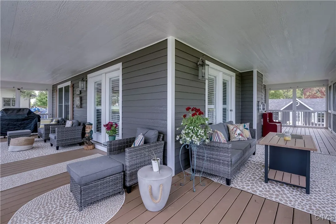 32160 State Route 12e, Cape Vincent, New York 1361, Cape Vincent, New York 13618, 3 Bedrooms Bedrooms, 7 Rooms Rooms,2 BathroomsBathrooms,Residential,Closed,32160 State Route 12e, Cape Vincent, New York 1361,0,S1610610