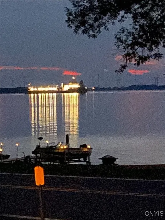 32160 State Route 12e, Cape Vincent, New York 1361, Cape Vincent, New York 13618, 3 Bedrooms Bedrooms, 7 Rooms Rooms,2 BathroomsBathrooms,Residential,Closed,32160 State Route 12e, Cape Vincent, New York 1361,0,S1610610