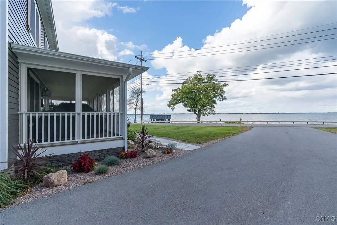 32160 State Route 12e, Cape Vincent, New York 1361, Cape Vincent, New York 13618, 3 Bedrooms Bedrooms, 7 Rooms Rooms,2 BathroomsBathrooms,Residential,Closed,32160 State Route 12e, Cape Vincent, New York 1361,0,S1610610