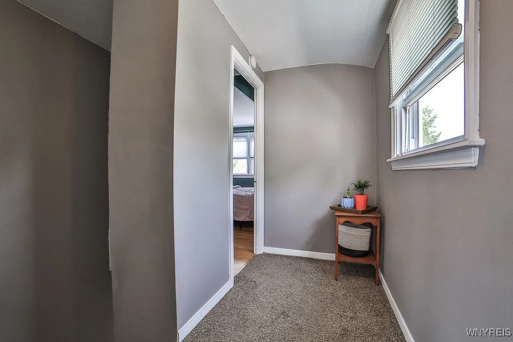Hall between second floor bedrooms