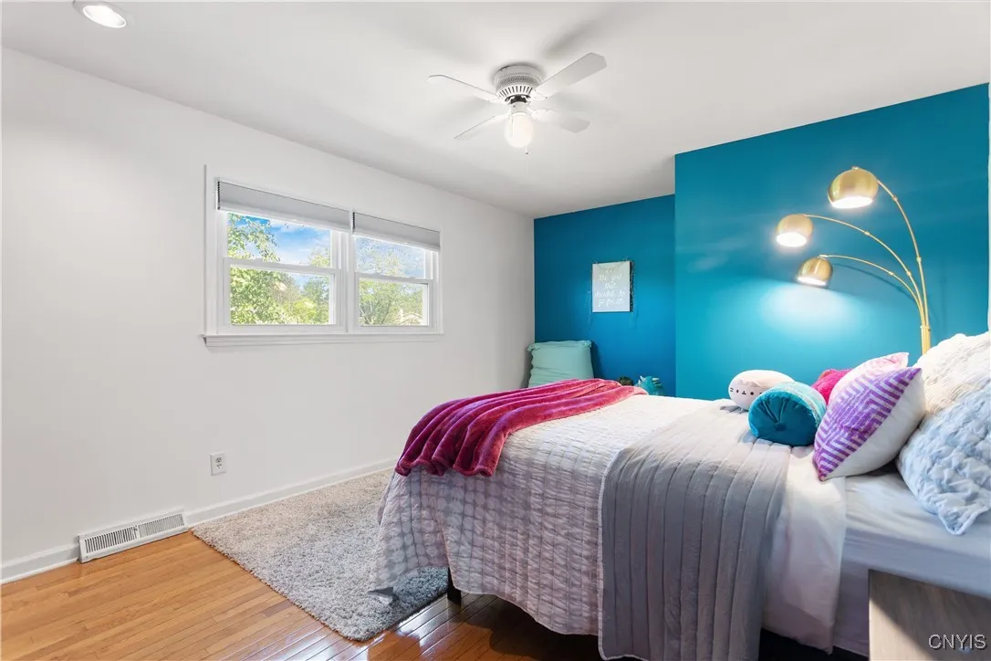 8178 Old Sunridge Drive, Manlius, New York 13104, Manlius, New York 13104, 4 Bedrooms Bedrooms, 11 Rooms Rooms,2 BathroomsBathrooms,Residential,Closed,8178 Old Sunridge Drive, Manlius, New York 13104,S1602425