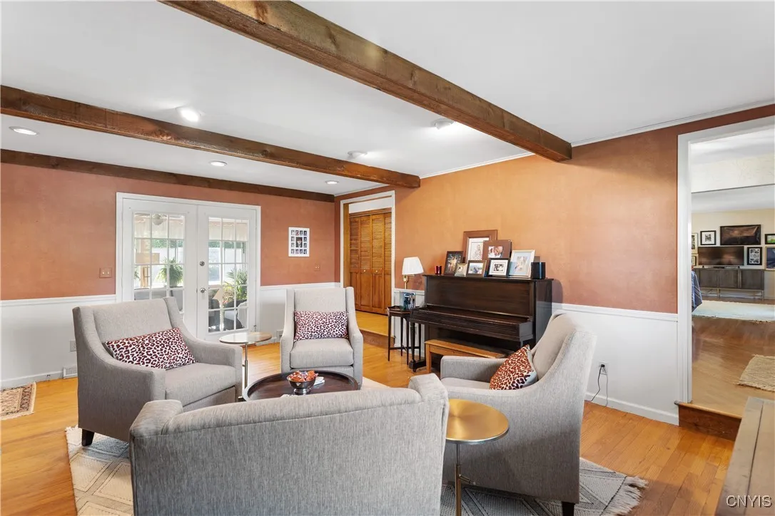 8178 Old Sunridge Drive, Manlius, New York 13104, Manlius, New York 13104, 4 Bedrooms Bedrooms, 11 Rooms Rooms,2 BathroomsBathrooms,Residential,Closed,8178 Old Sunridge Drive, Manlius, New York 13104,S1602425