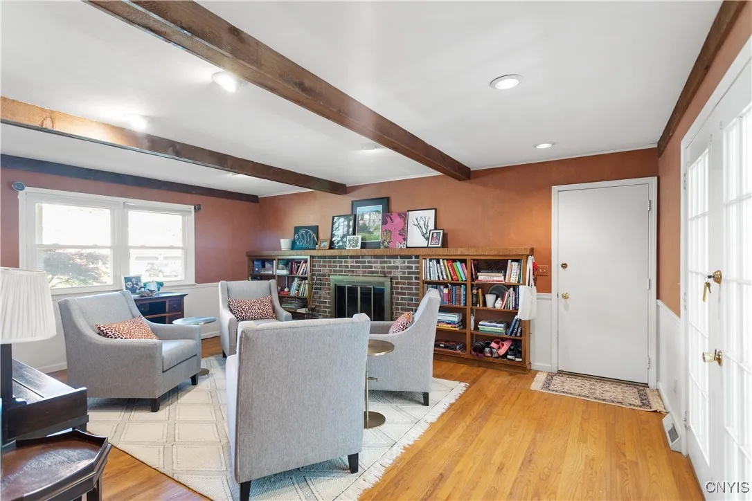 8178 Old Sunridge Drive, Manlius, New York 13104, Manlius, New York 13104, 4 Bedrooms Bedrooms, 11 Rooms Rooms,2 BathroomsBathrooms,Residential,Closed,8178 Old Sunridge Drive, Manlius, New York 13104,S1602425
