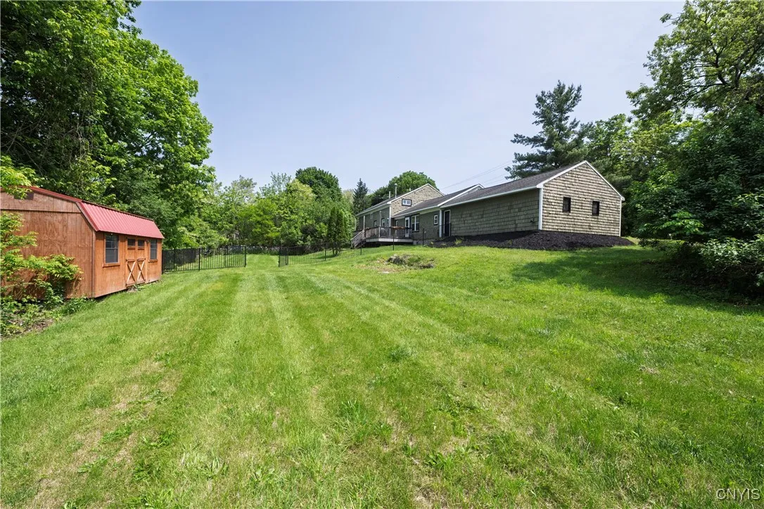 2530 W Seneca Turnpike, Marcellus, New York 13108, Marcellus, New York 13108, 4 Bedrooms Bedrooms, 10 Rooms Rooms,3 BathroomsBathrooms,Residential,Closed,2530 W Seneca Turnpike, Marcellus, New York 13108,0,S1611356
