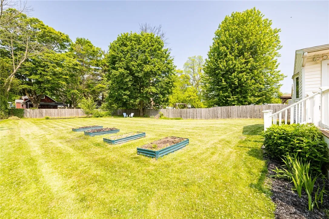 85 Varian Lane, Gates, New York 14624, Gates, New York 14624, 4 Bedrooms Bedrooms, 7 Rooms Rooms,2 BathroomsBathrooms,Residential,Closed,85 Varian Lane, Gates, New York 14624,R1609585