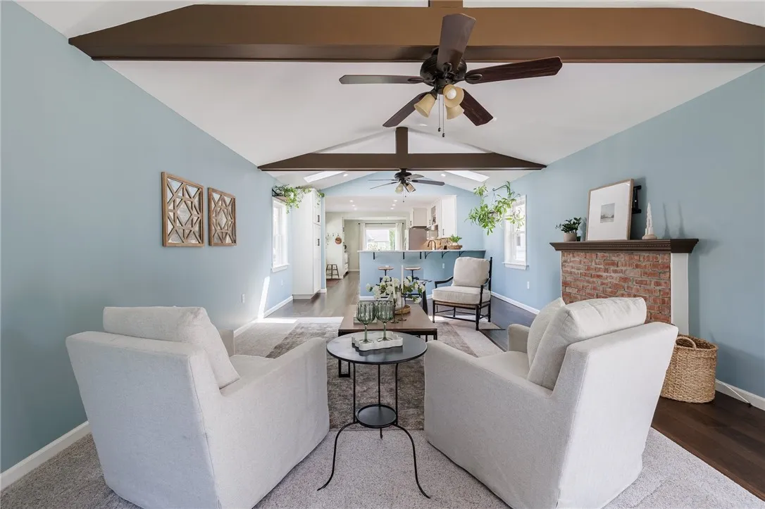85 Varian Lane, Gates, New York 14624, Gates, New York 14624, 4 Bedrooms Bedrooms, 7 Rooms Rooms,2 BathroomsBathrooms,Residential,Closed,85 Varian Lane, Gates, New York 14624,R1609585