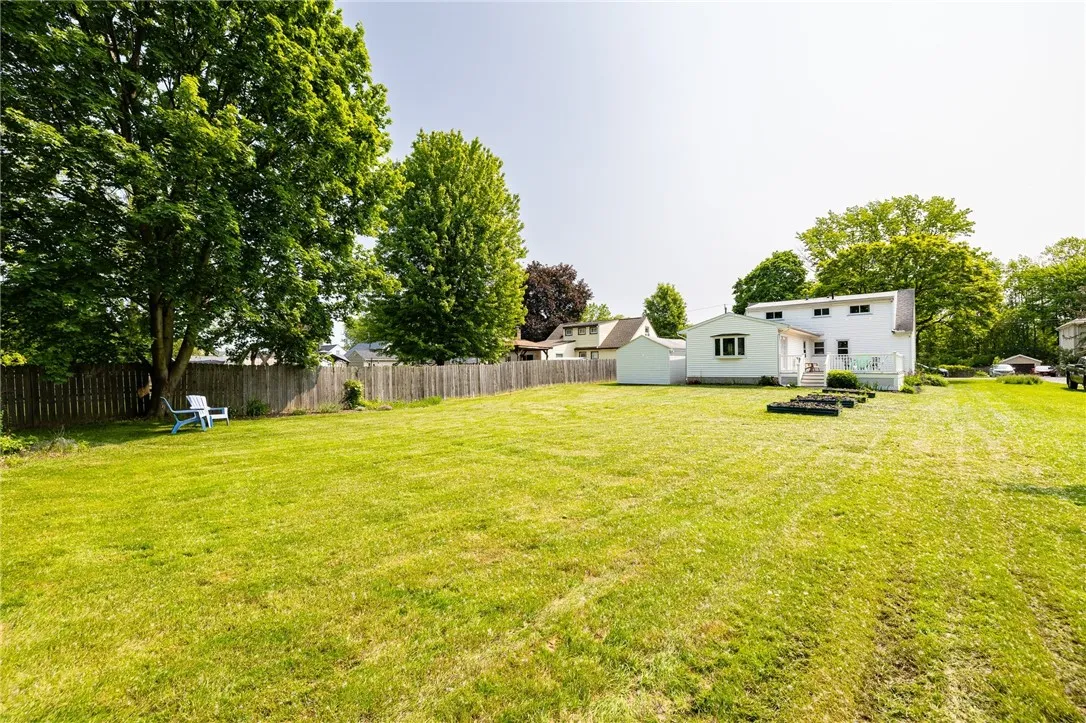 85 Varian Lane, Gates, New York 14624, Gates, New York 14624, 4 Bedrooms Bedrooms, 7 Rooms Rooms,2 BathroomsBathrooms,Residential,Closed,85 Varian Lane, Gates, New York 14624,R1609585