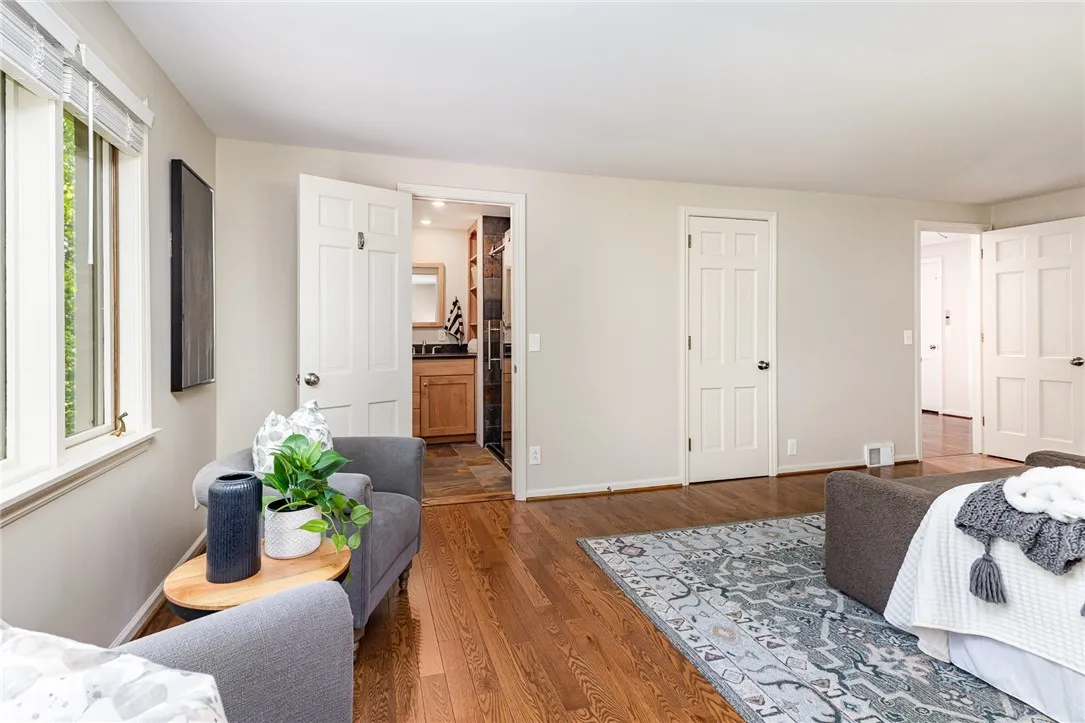 16 Landsdowne Lane, Pittsford, New York 14618, Pittsford, New York 14618, 4 Bedrooms Bedrooms, 14 Rooms Rooms,2 BathroomsBathrooms,Residential,Closed,16 Landsdowne Lane, Pittsford, New York 14618,R1612091