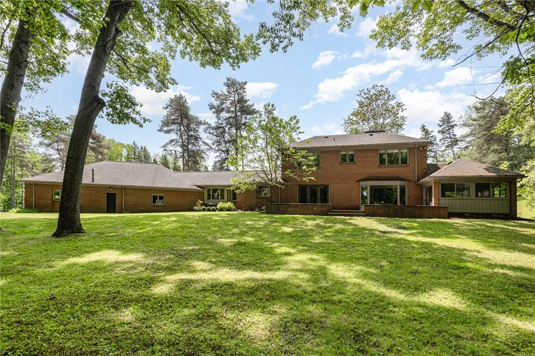 Plenty of space to add a pool, tennis courts, outdoor play space and fire pit! The possibilities are endless!