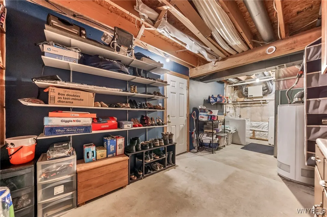 140 Harding Road, Amherst, New York 14221, Amherst, New York 14221, 3 Bedrooms Bedrooms, 8 Rooms Rooms,2 BathroomsBathrooms,Residential,Closed,140 Harding Road, Amherst, New York 14221,B1611075