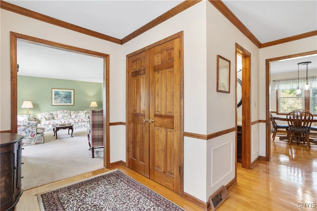 3 Landgrove Drive, Manlius, New York 13066, Manlius, New York 13066, 4 Bedrooms Bedrooms, 9 Rooms Rooms,2 BathroomsBathrooms,Residential,Closed,3 Landgrove Drive, Manlius, New York 13066,S1611828