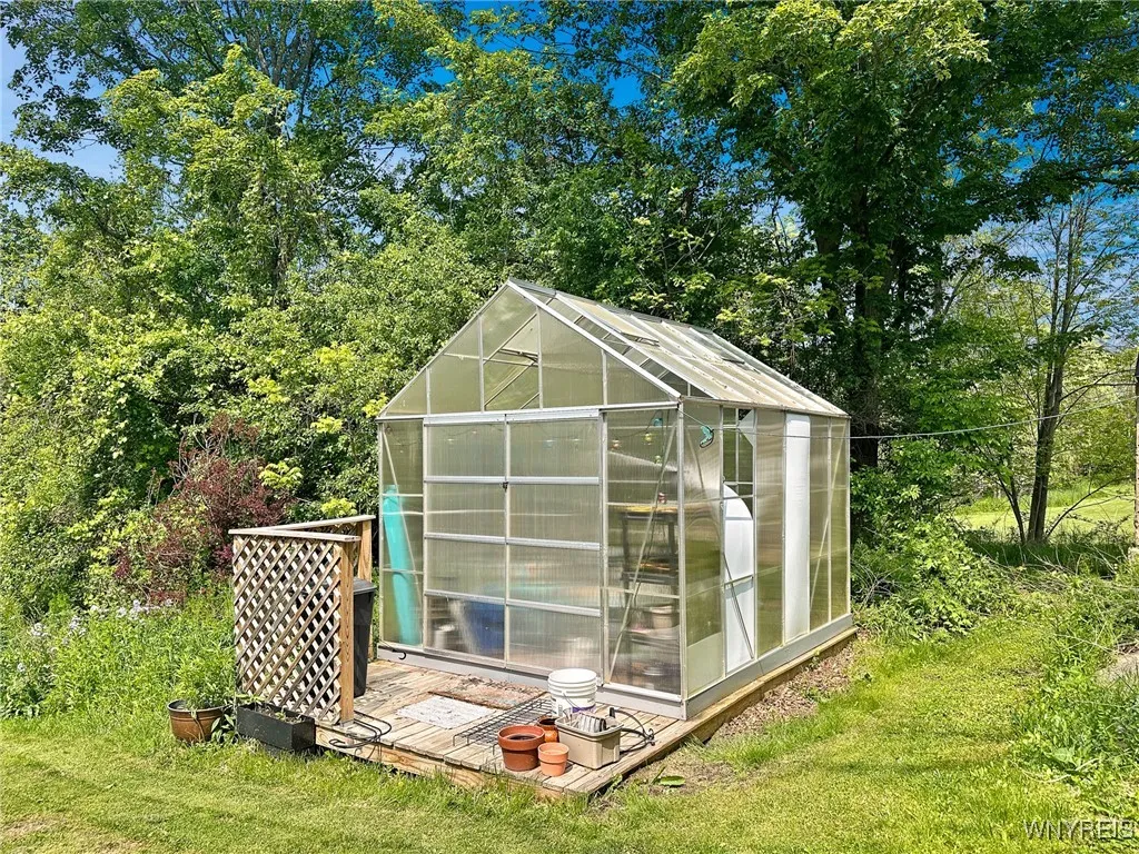 4 Park Road West, Castile, New York 14427, Castile, New York 14427, 3 Bedrooms Bedrooms, 8 Rooms Rooms,2 BathroomsBathrooms,Residential,For Sale,4 Park Road West, Castile, New York 14427,0,B1611710