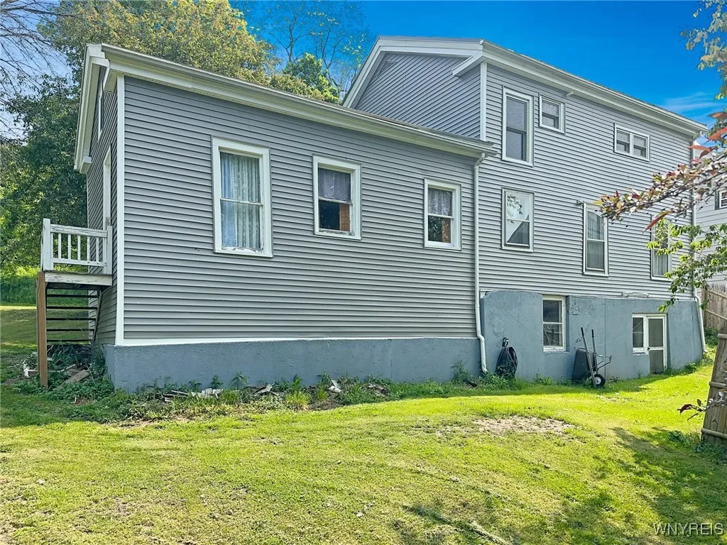 4 Park Road West, Castile, New York 14427, Castile, New York 14427, 3 Bedrooms Bedrooms, 8 Rooms Rooms,2 BathroomsBathrooms,Residential,For Sale,4 Park Road West, Castile, New York 14427,0,B1611710