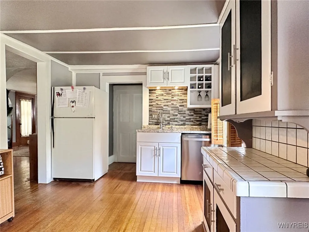 4 Park Road West, Castile, New York 14427, Castile, New York 14427, 3 Bedrooms Bedrooms, 8 Rooms Rooms,2 BathroomsBathrooms,Residential,For Sale,4 Park Road West, Castile, New York 14427,0,B1611710