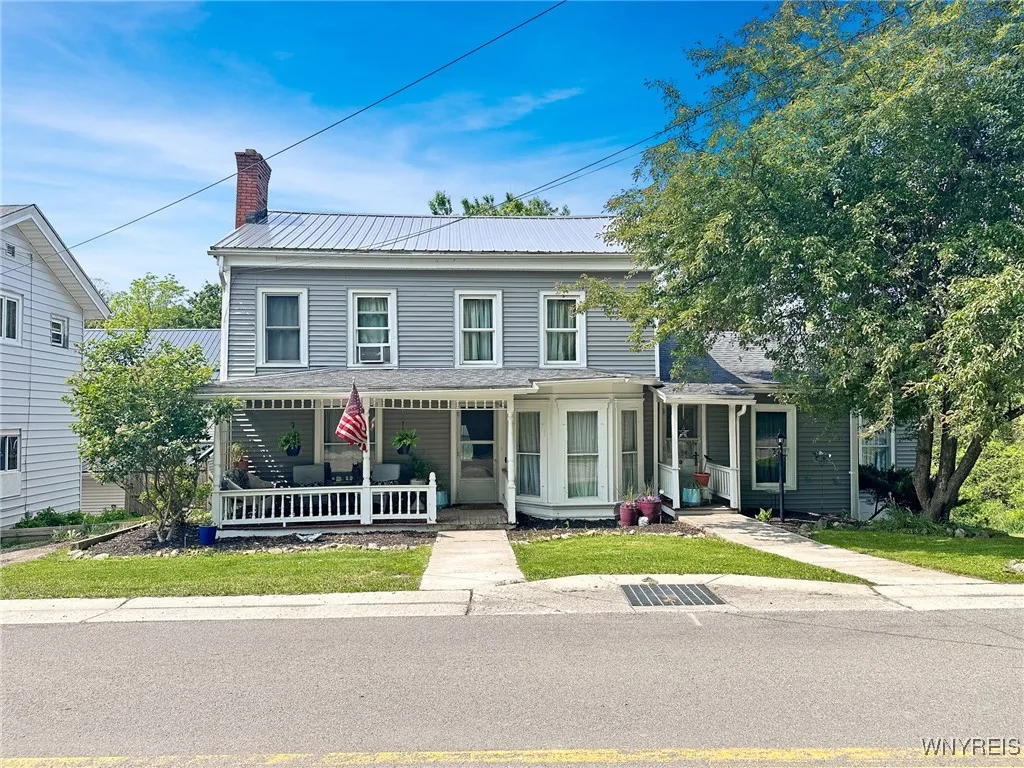 4 Park Road West, Castile, New York 14427, Castile, New York 14427, 3 Bedrooms Bedrooms, 8 Rooms Rooms,2 BathroomsBathrooms,Residential,For Sale,4 Park Road West, Castile, New York 14427,0,B1611710