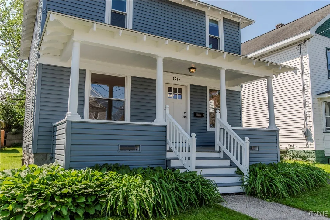 1915 Bradford Avenue, Utica, New York 13501, Utica, New York 13501, 4 Bedrooms Bedrooms, 8 Rooms Rooms,1 BathroomBathrooms,Residential,Closed,1915 Bradford Avenue, Utica, New York 13501,S1612147