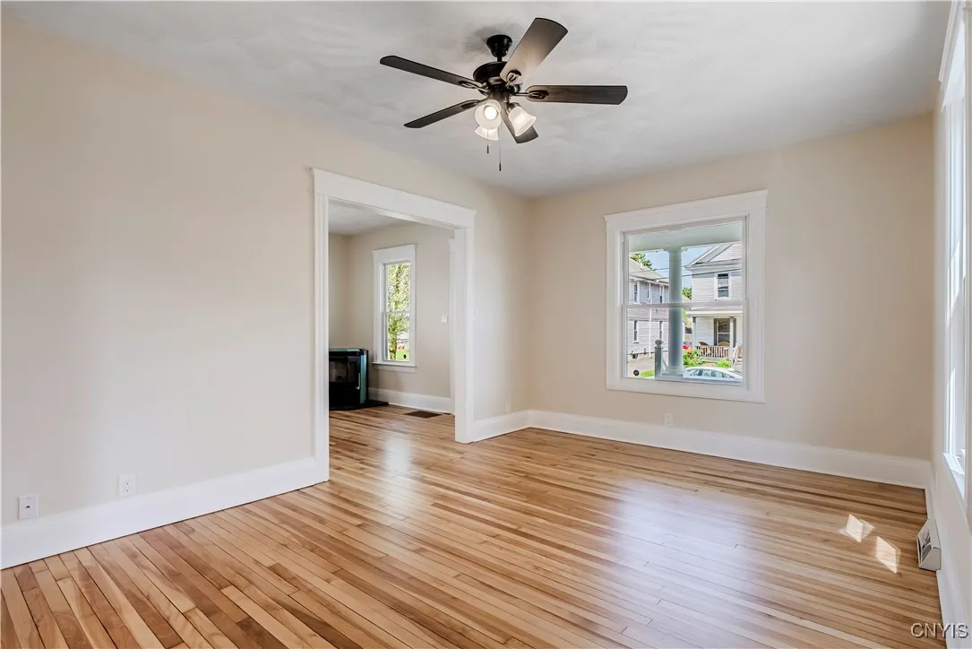 1915 Bradford Avenue, Utica, New York 13501, Utica, New York 13501, 4 Bedrooms Bedrooms, 8 Rooms Rooms,1 BathroomBathrooms,Residential,Closed,1915 Bradford Avenue, Utica, New York 13501,S1612147