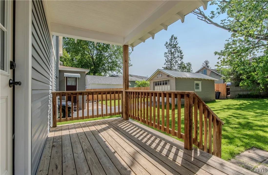 1915 Bradford Avenue, Utica, New York 13501, Utica, New York 13501, 4 Bedrooms Bedrooms, 8 Rooms Rooms,1 BathroomBathrooms,Residential,Closed,1915 Bradford Avenue, Utica, New York 13501,S1612147