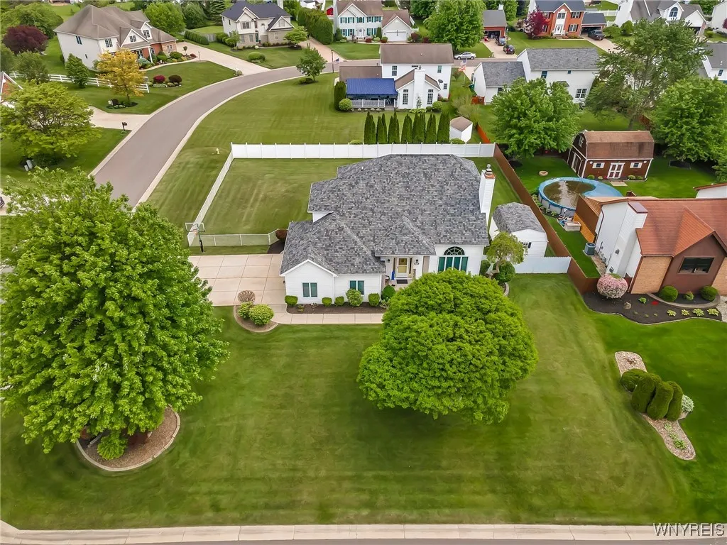 3780 Spice, Wheatfield, New York 14120, Wheatfield, New York 14120, 3 Bedrooms Bedrooms, 8 Rooms Rooms,2 BathroomsBathrooms,Residential,Closed,3780 Spice, Wheatfield, New York 14120,0,B1611015