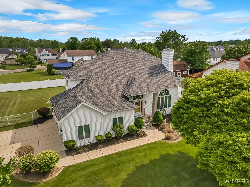 3780 Spice, Wheatfield, New York 14120, Wheatfield, New York 14120, 3 Bedrooms Bedrooms, 8 Rooms Rooms,2 BathroomsBathrooms,Residential,Closed,3780 Spice, Wheatfield, New York 14120,0,B1611015