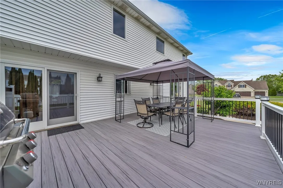 3780 Spice, Wheatfield, New York 14120, Wheatfield, New York 14120, 3 Bedrooms Bedrooms, 8 Rooms Rooms,2 BathroomsBathrooms,Residential,Closed,3780 Spice, Wheatfield, New York 14120,0,B1611015