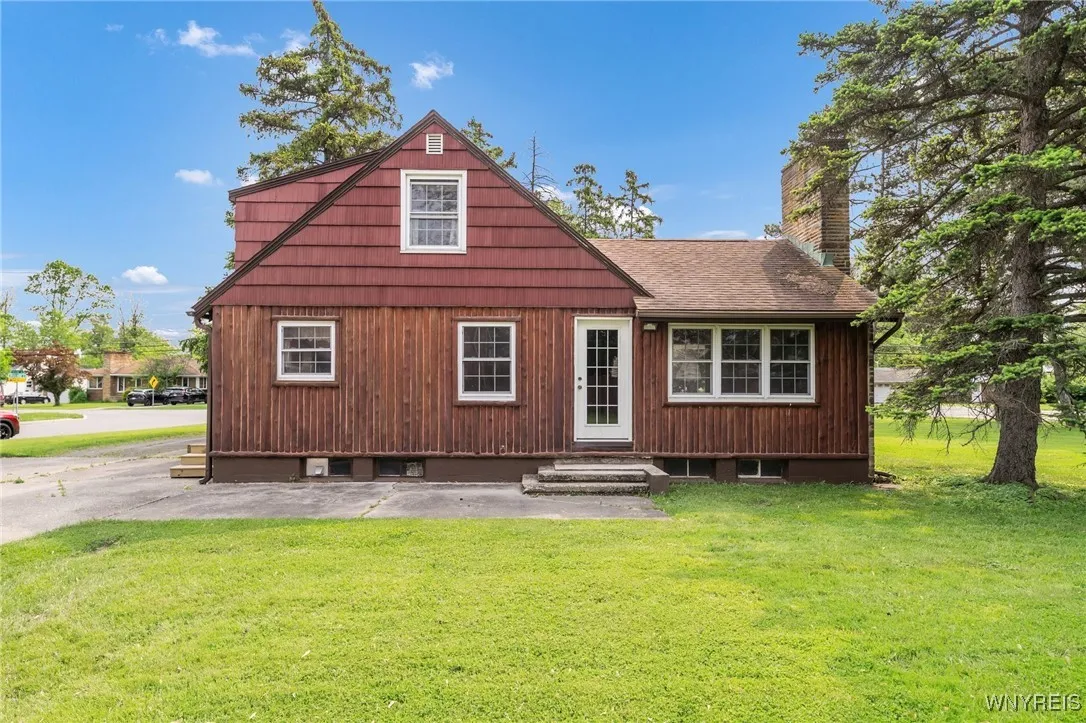 430 Getzville Road, Amherst, New York 14226, Amherst, New York 14226, 4 Bedrooms Bedrooms, 6 Rooms Rooms,2 BathroomsBathrooms,Residential,Closed,430 Getzville Road, Amherst, New York 14226,B1611401