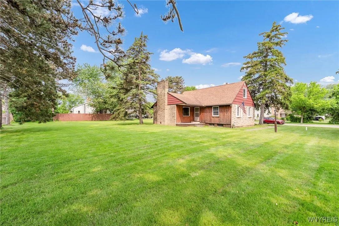 430 Getzville Road, Amherst, New York 14226, Amherst, New York 14226, 4 Bedrooms Bedrooms, 6 Rooms Rooms,2 BathroomsBathrooms,Residential,Closed,430 Getzville Road, Amherst, New York 14226,B1611401