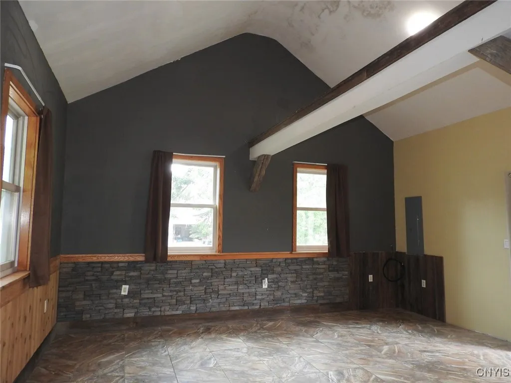196 Elton Avenue, Onondaga, New York 13205, Onondaga, New York 13205, 2 Rooms Rooms,1 BathroomBathrooms,Residential,Closed,196 Elton Avenue, Onondaga, New York 13205,0,S1612051