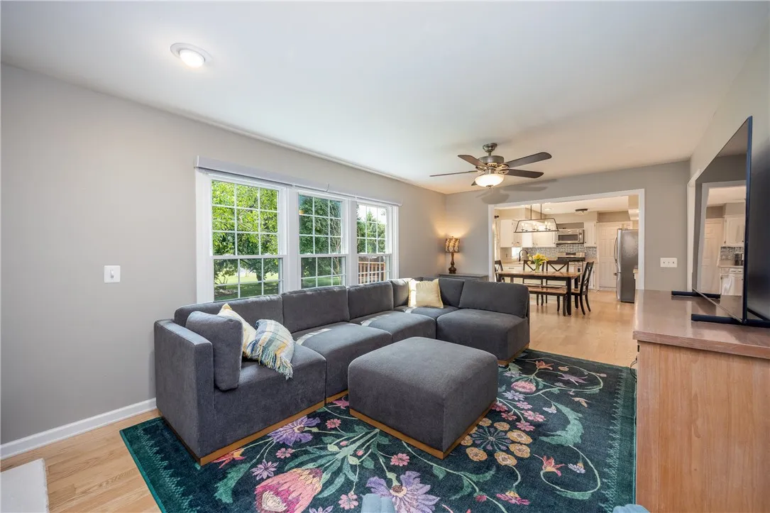 6 Barben Circle, Mendon, New York 14506, Mendon, New York 14506, 4 Bedrooms Bedrooms, 12 Rooms Rooms,2 BathroomsBathrooms,Residential,Closed,6 Barben Circle, Mendon, New York 14506,R1611598