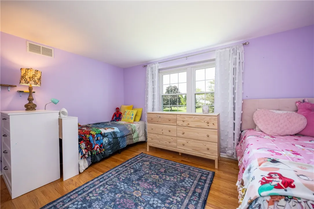 6 Barben Circle, Mendon, New York 14506, Mendon, New York 14506, 4 Bedrooms Bedrooms, 12 Rooms Rooms,2 BathroomsBathrooms,Residential,Closed,6 Barben Circle, Mendon, New York 14506,R1611598