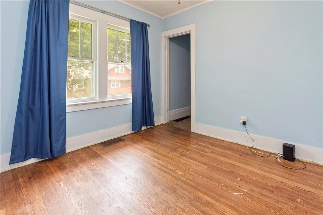 206 Dearcop Drive, Gates, New York 14624, Gates, New York 14624, 4 Bedrooms Bedrooms, 6 Rooms Rooms,2 BathroomsBathrooms,Residential,Closed,206 Dearcop Drive, Gates, New York 14624,R1608980