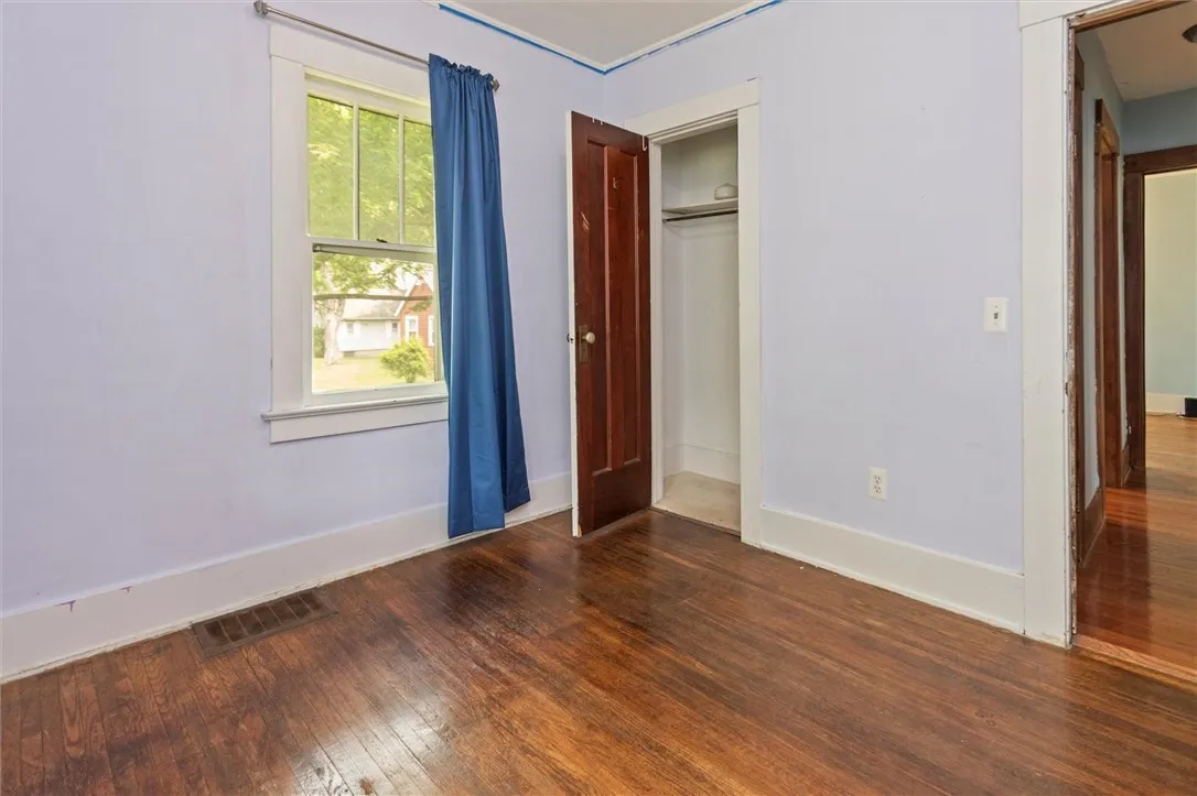 206 Dearcop Drive, Gates, New York 14624, Gates, New York 14624, 4 Bedrooms Bedrooms, 6 Rooms Rooms,2 BathroomsBathrooms,Residential,Closed,206 Dearcop Drive, Gates, New York 14624,R1608980