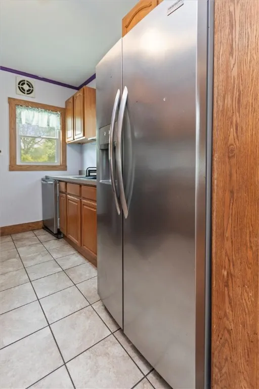 206 Dearcop Drive, Gates, New York 14624, Gates, New York 14624, 4 Bedrooms Bedrooms, 6 Rooms Rooms,2 BathroomsBathrooms,Residential,Closed,206 Dearcop Drive, Gates, New York 14624,R1608980